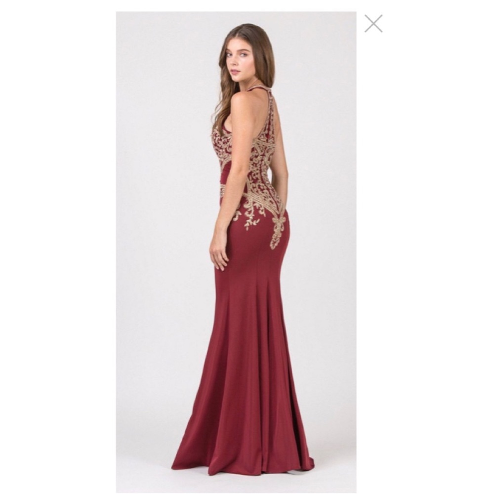 Eureka - Embroidered Mermaid Gown